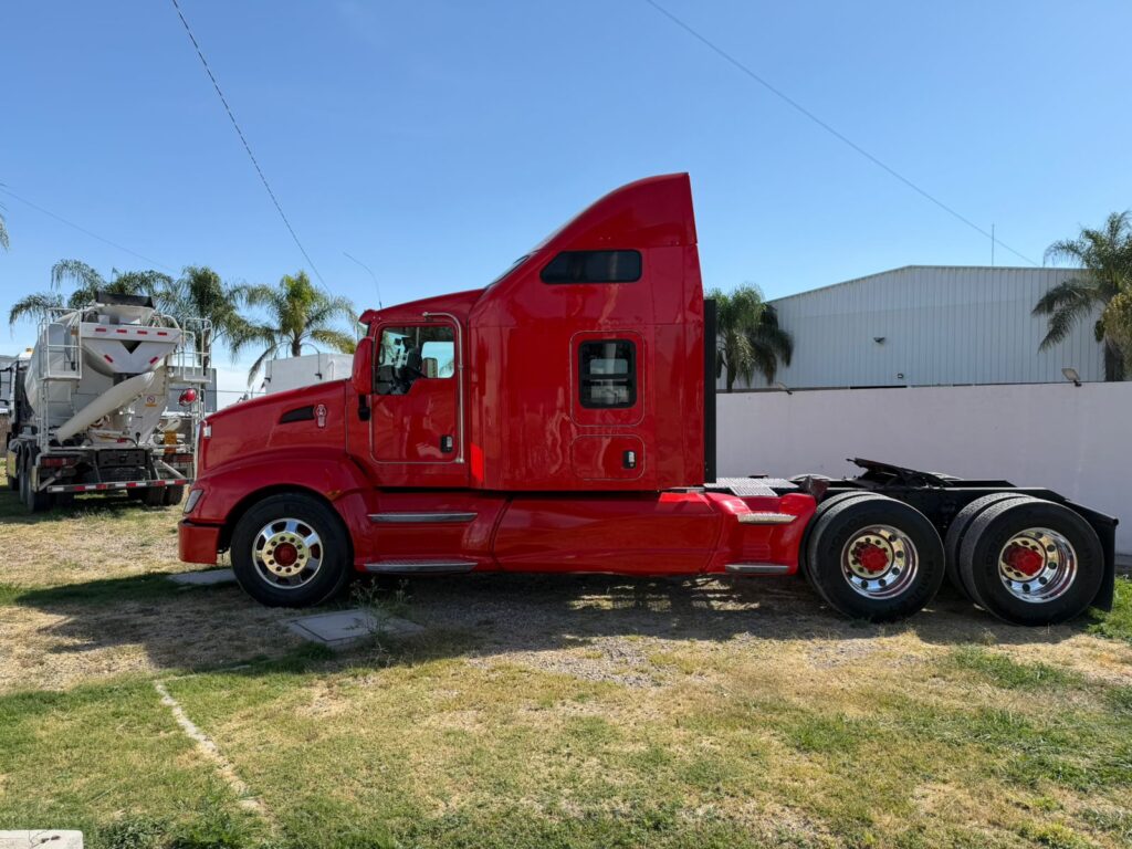 Kenworth T660 2014