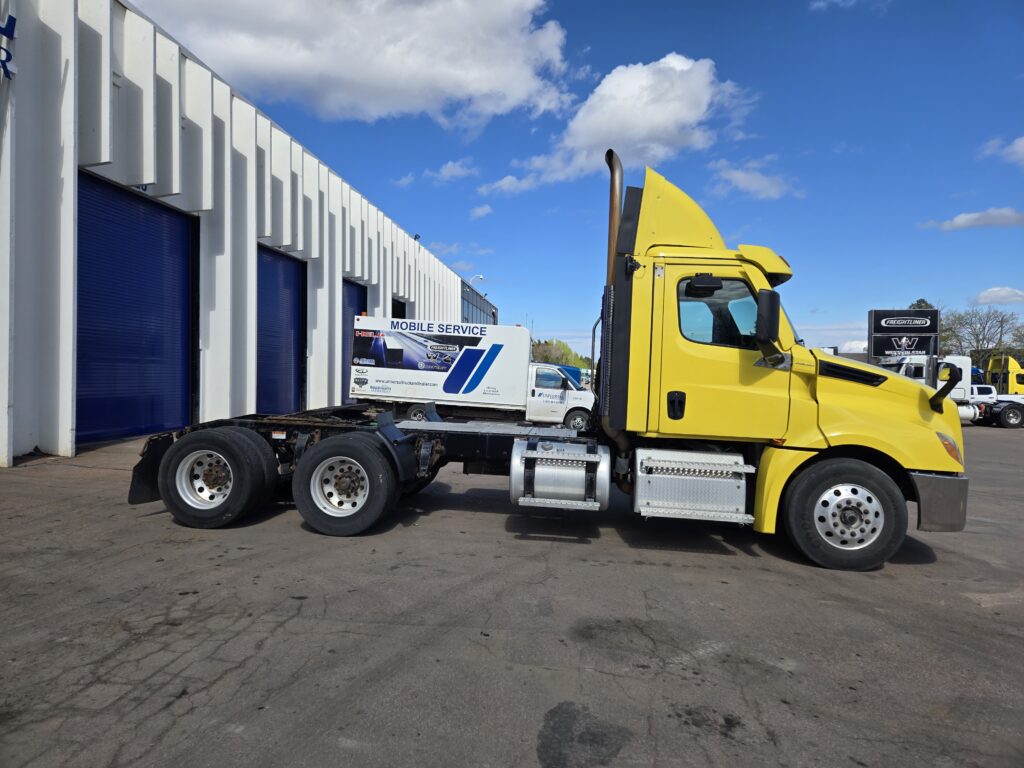 2021 Freightliner CASCADIA