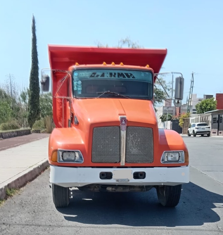 KENWORTH T300 - UNICO DUEÑO