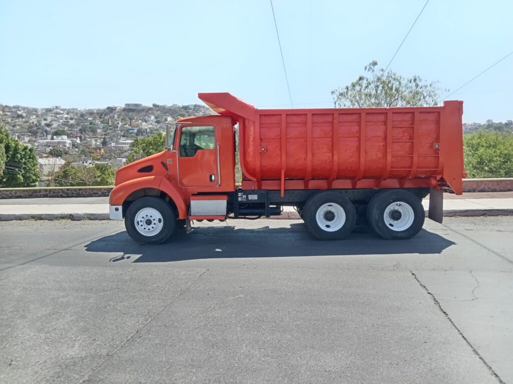 KENWORTH T300 - UNICO DUEÑO