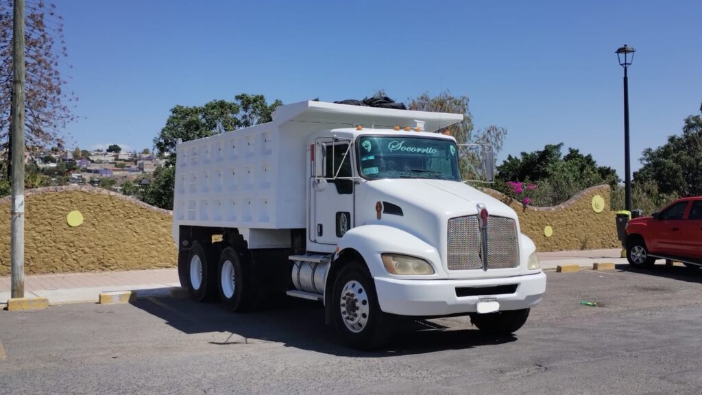 UNICO DUEÑO Kenworth T370 - 2010