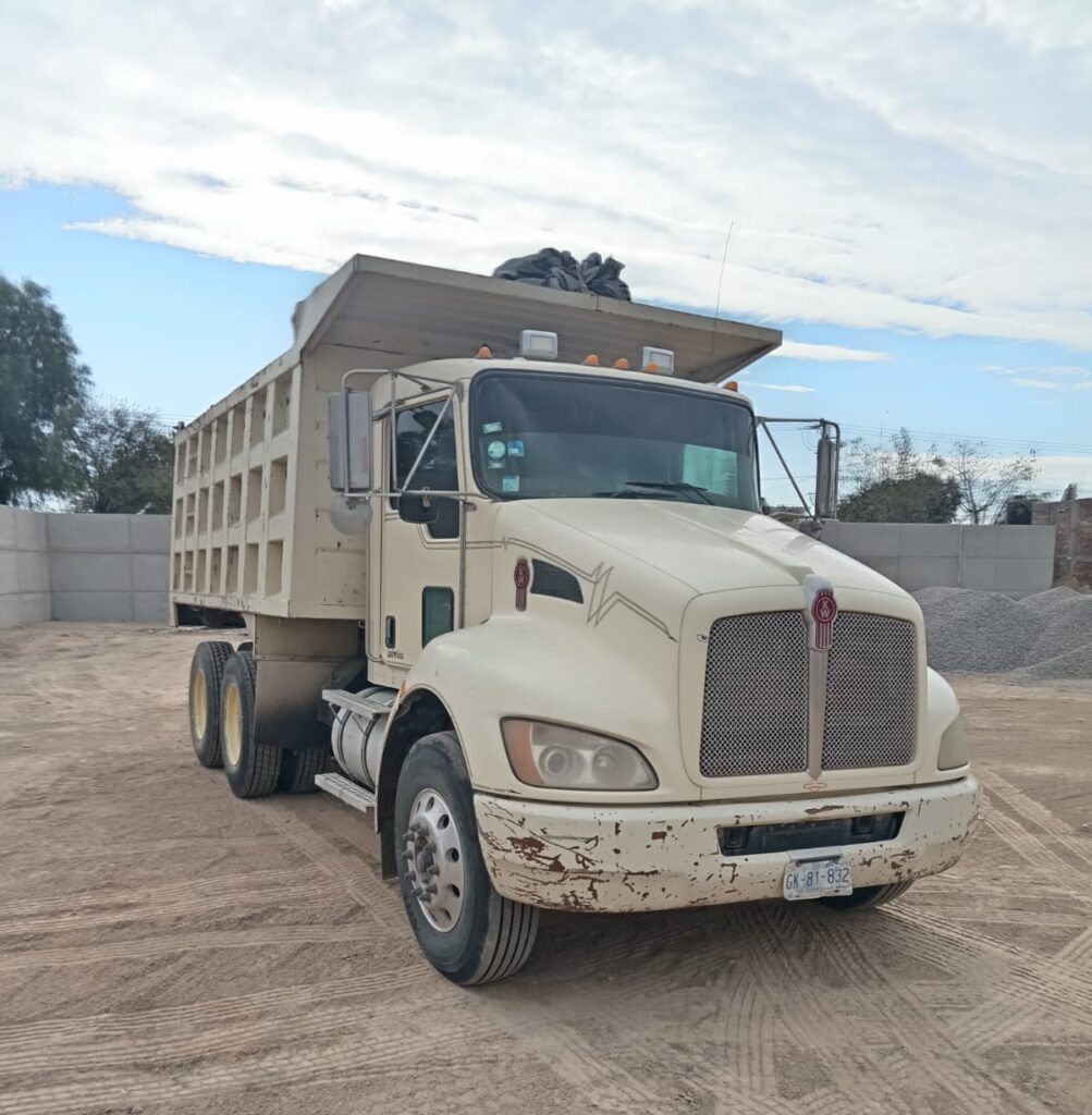 HERMOSO Kenworth T370 - 2010 UNICO DUEÑO