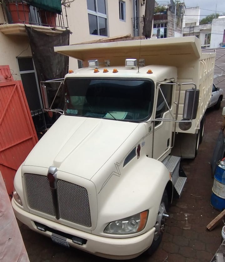 HERMOSO Kenworth T370 - 2010 UNICO DUEÑO