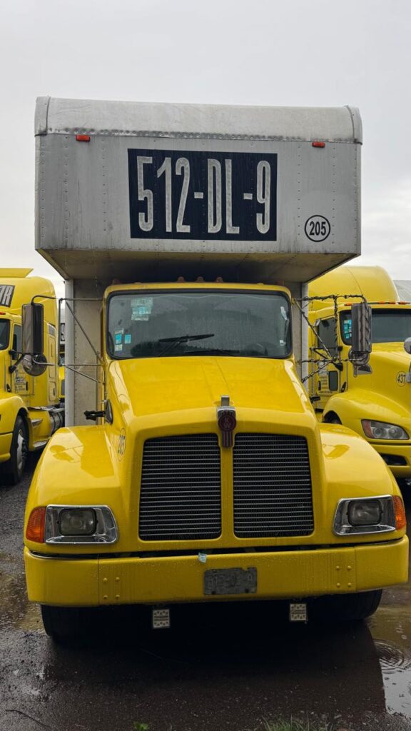 Torton Kenworth 2001 - Incluye caja mudancera