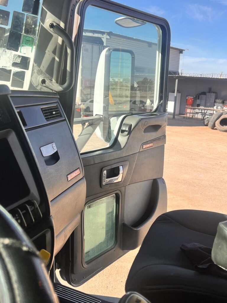 KENWORTH T660 2017
