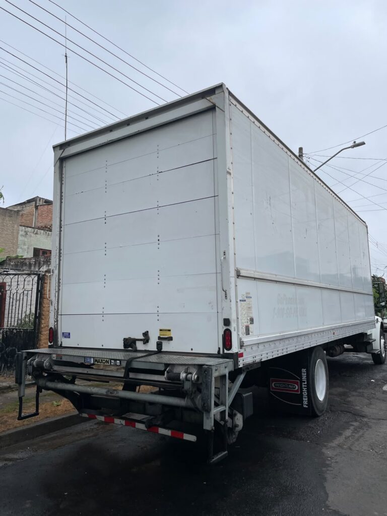 Freightliner M2 2018